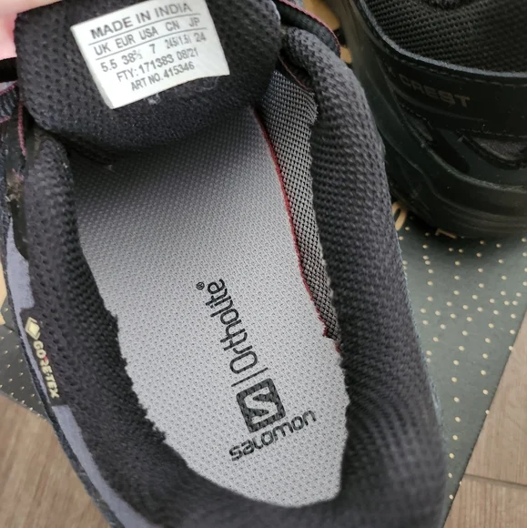 ✨NEW✨ Salomon Women's X Crest Black Gray Hiking Shoes 7 - Picture 7 of 11